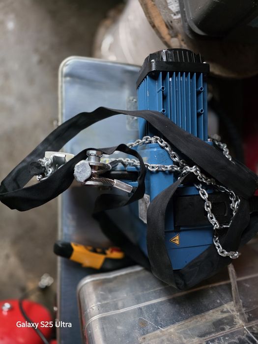 Wciągnik 125kg DEMAG suwnica wciągarka demag elektrowciągwy