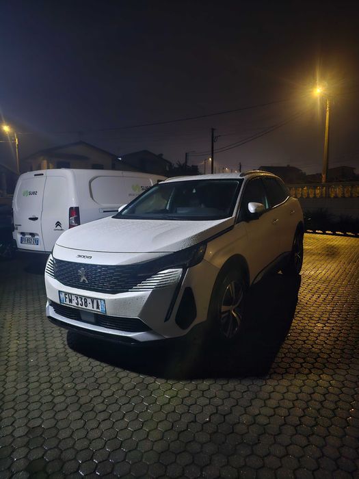 Peugeot 3008 1.2i 130cv ALLURE ** EXCELENTE OPORTUNIDADE*