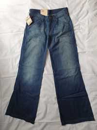 Nowe Oryginalne Spodnie Wrangler 28x34