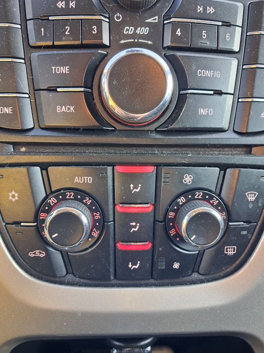 Опель Астра J 1,7 crdi
