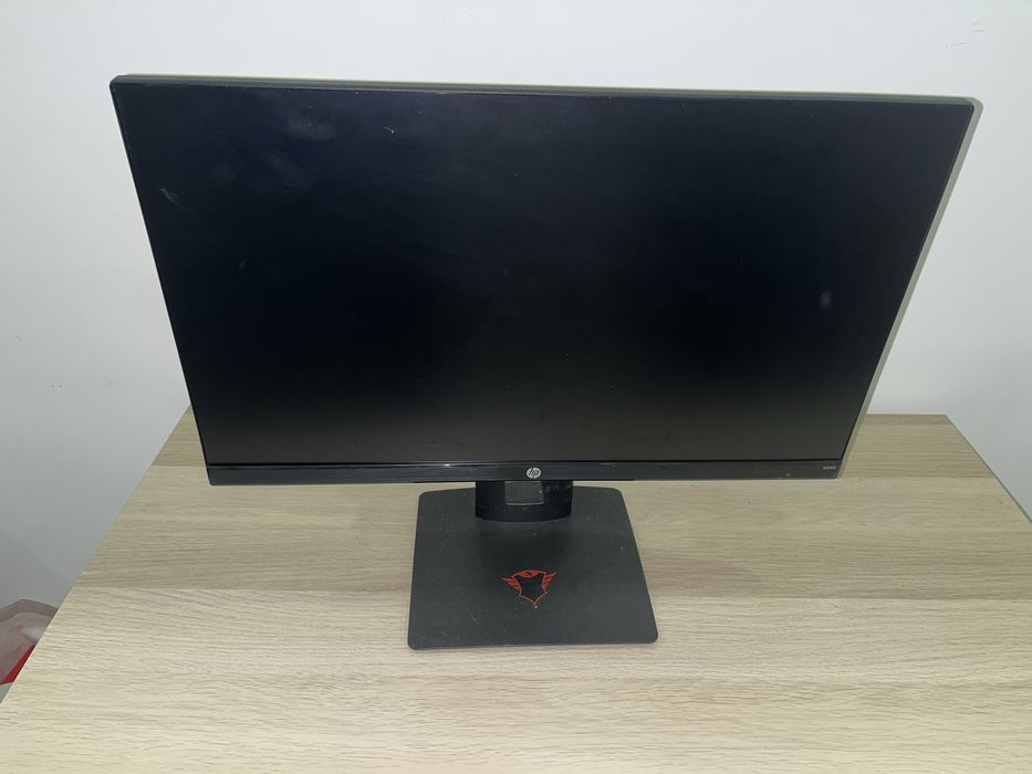 Pc gaming, monitor teclado rato e tapede de rato