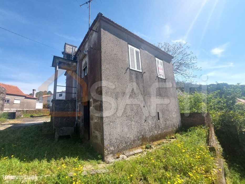 Moradia T2 muito próxima da Vila de Melgaço