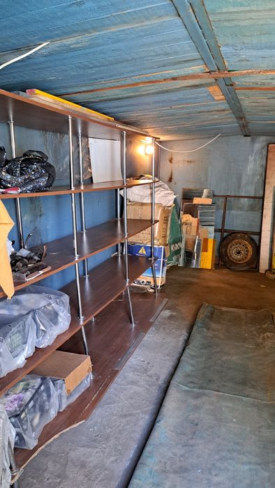 Автомобільний гараж металевий в "Ямі"