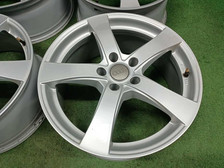 19" felgi 5x112 et35 Audi a4 b6 b7 b8 b9 a6 c6 c7 c8 a8 d3 a5 a7 Q3 Q5