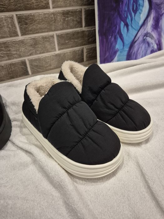 Зимове стильне взуття