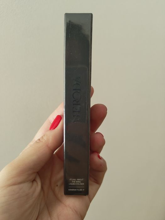 Eyeliner Meroda novo