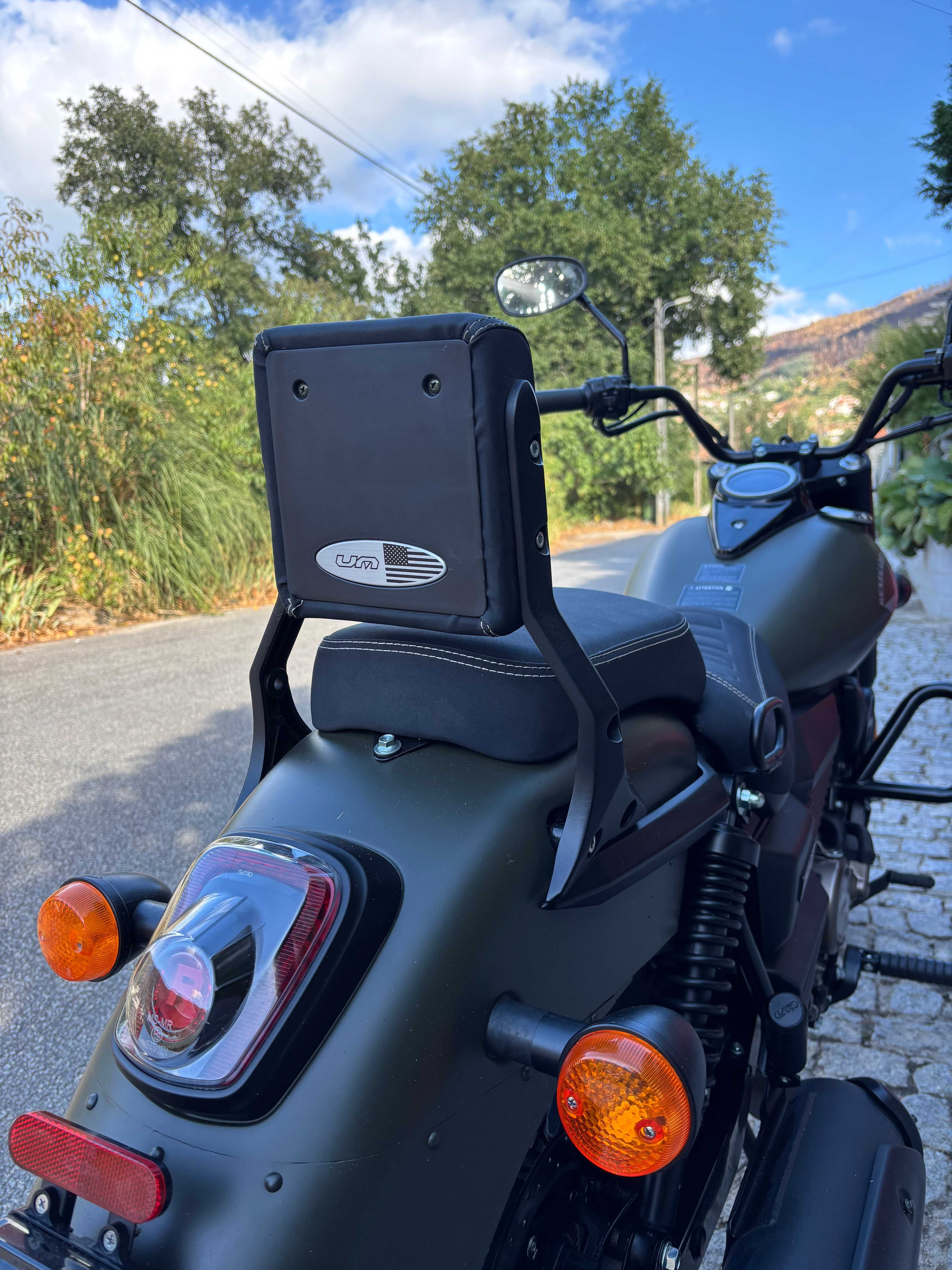 UM Renegade Commando 125cc de 2025 - Como Nova!