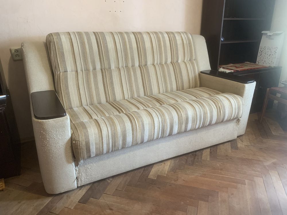 Диван (спальне місце 150х200)