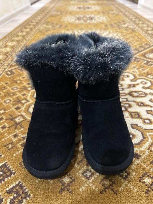 Угги дитячі.