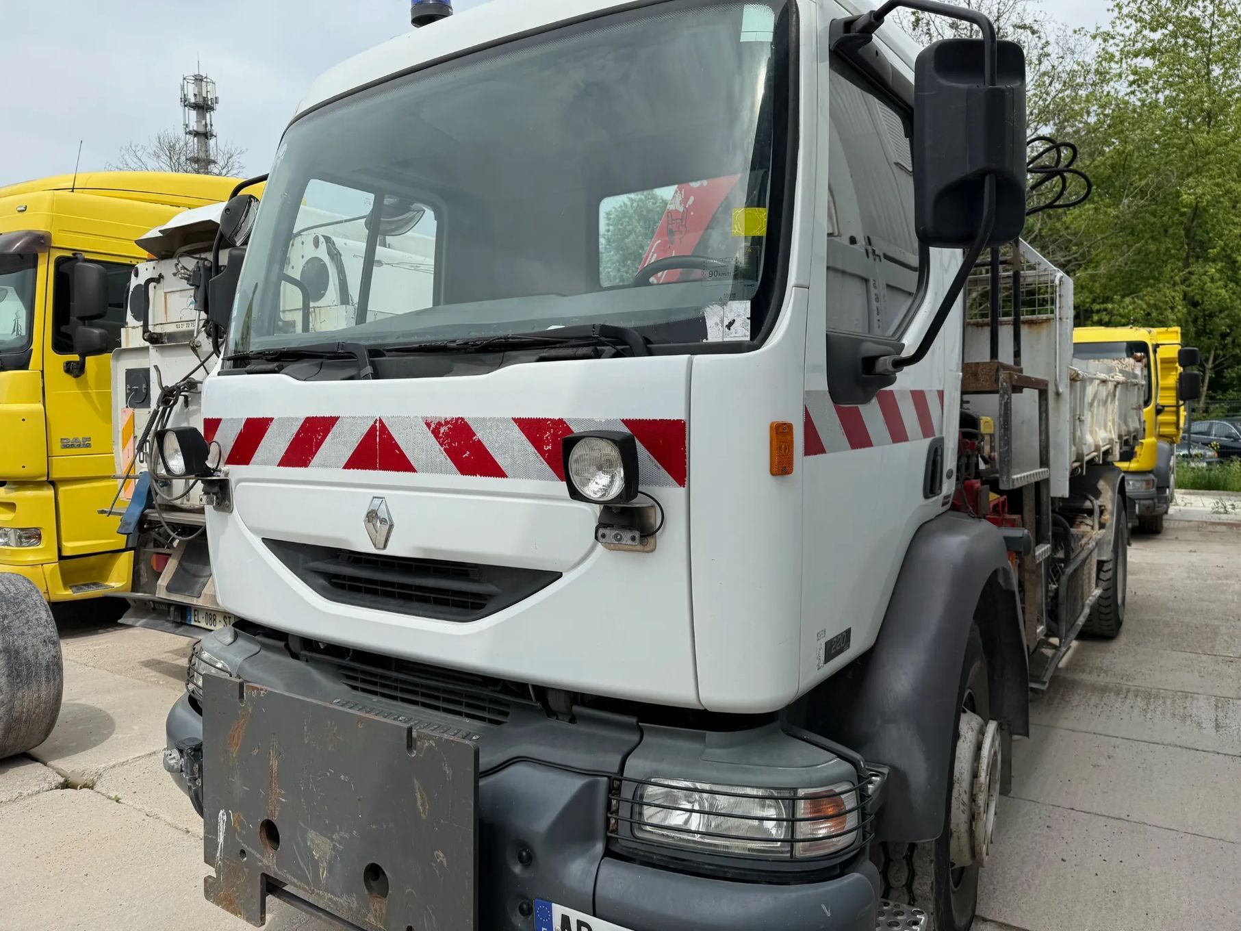 Renault Midlum 220 Wywrotka / HDS FASSI F95