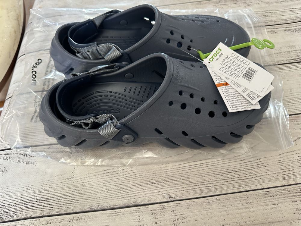 Продам crocs