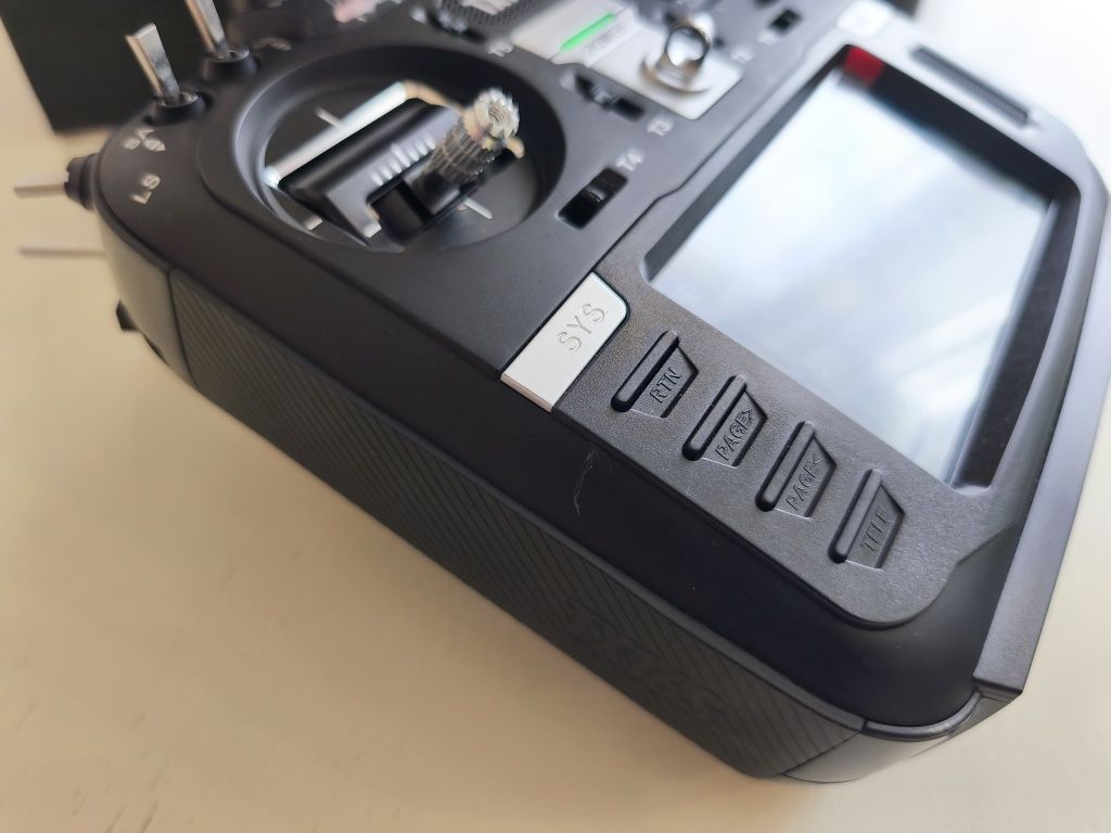 Апаратура керування radiomaster tx16s