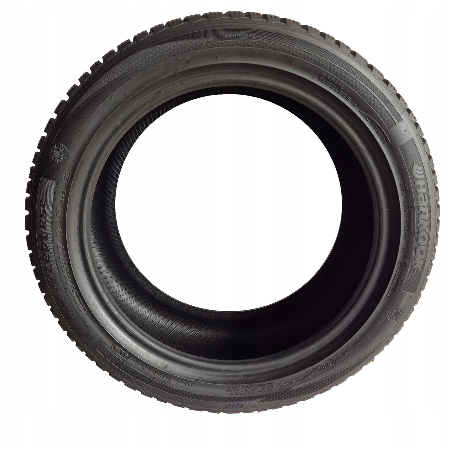 Hankook winter i*cept RS2 225/45 R17 94H 7,5 8mm 2021
