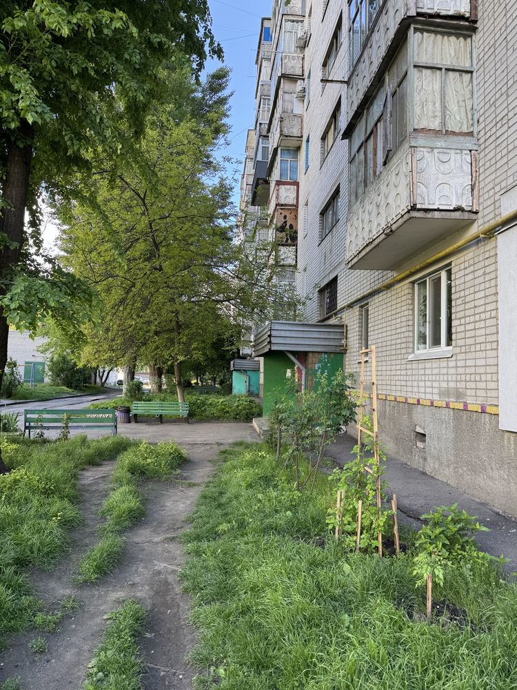 Продам 1 кімн. квартиру  в місті Кременчук