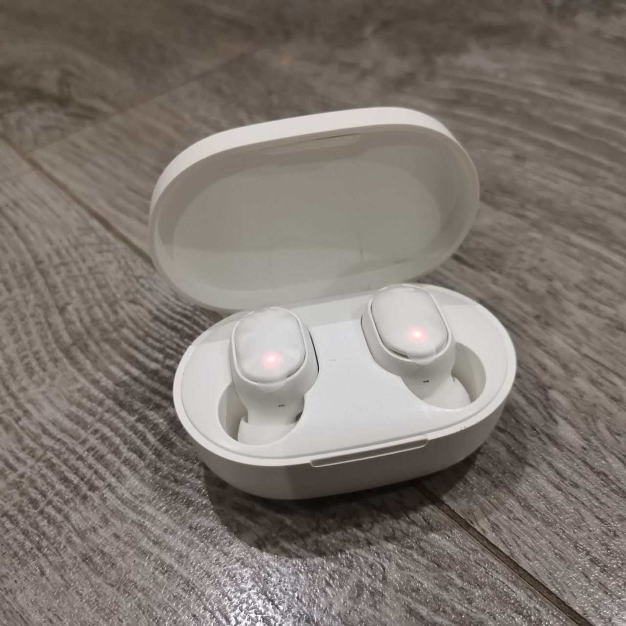 Бездротові навушники redmi airdots 2 білого кольору