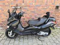 Piaggio X-Evo 125 .2015r. Czarny mat // oparcie