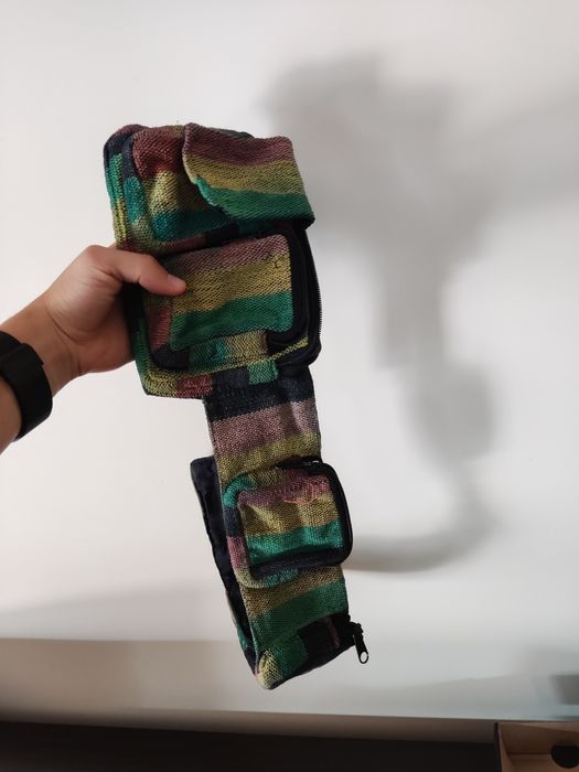 Bola de pôr à tiracolo