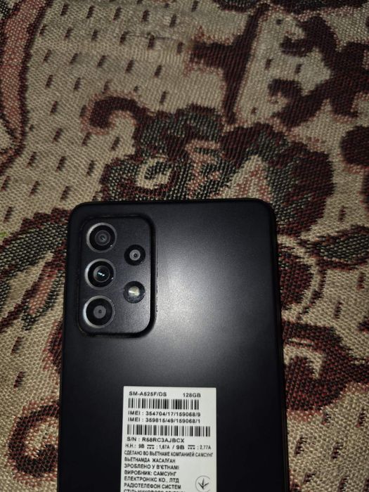 Продам телефон Samsung А-52.