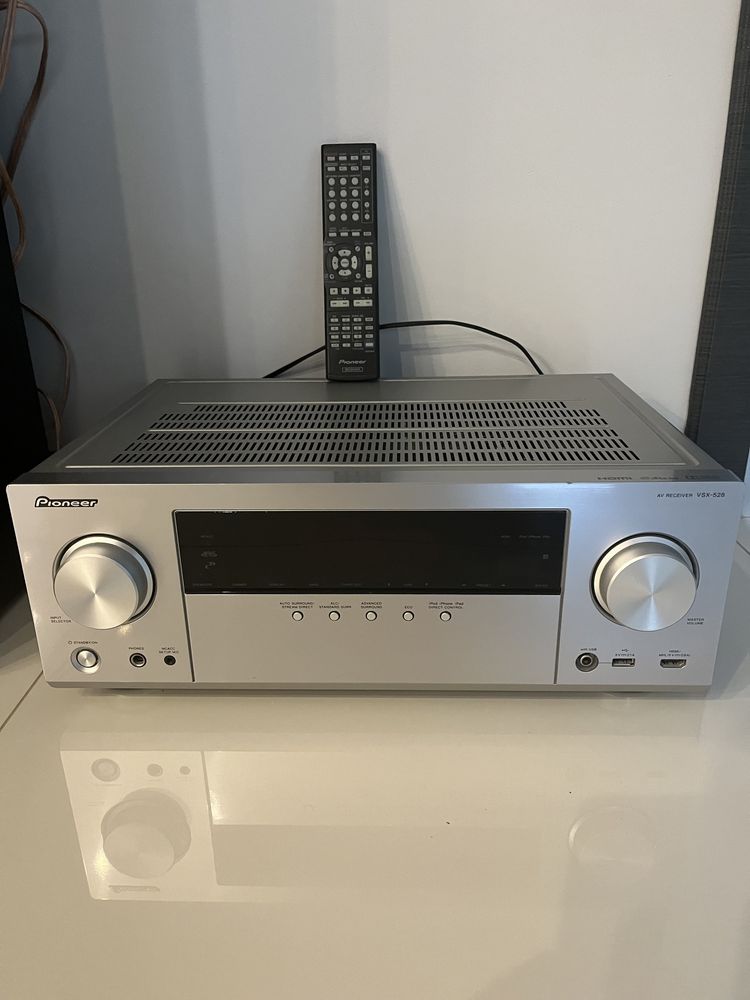 Amplituner do kina domowego 5.1 Pioneer VSX-528-S uszkodzony