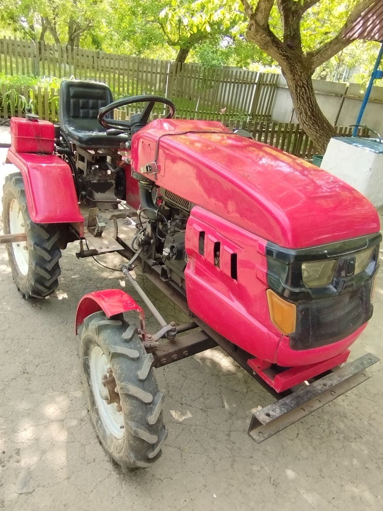 Продам Міні трактор DW-160