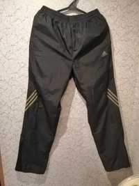 Чоловічі спортивні штани, плащівка, утеплені.Аdidas,М,220 грн