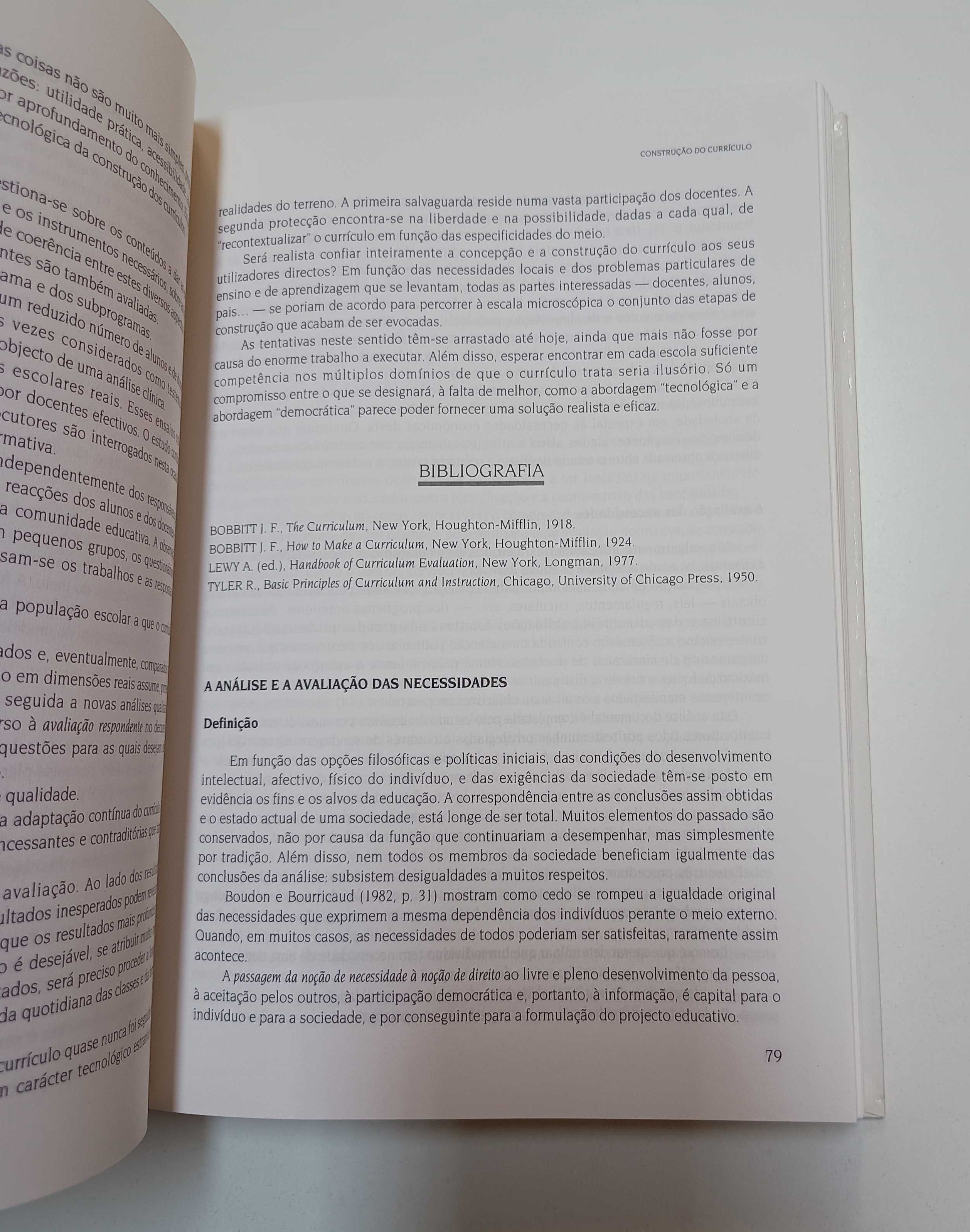 Educação e formação, de Viviane de Landsheere