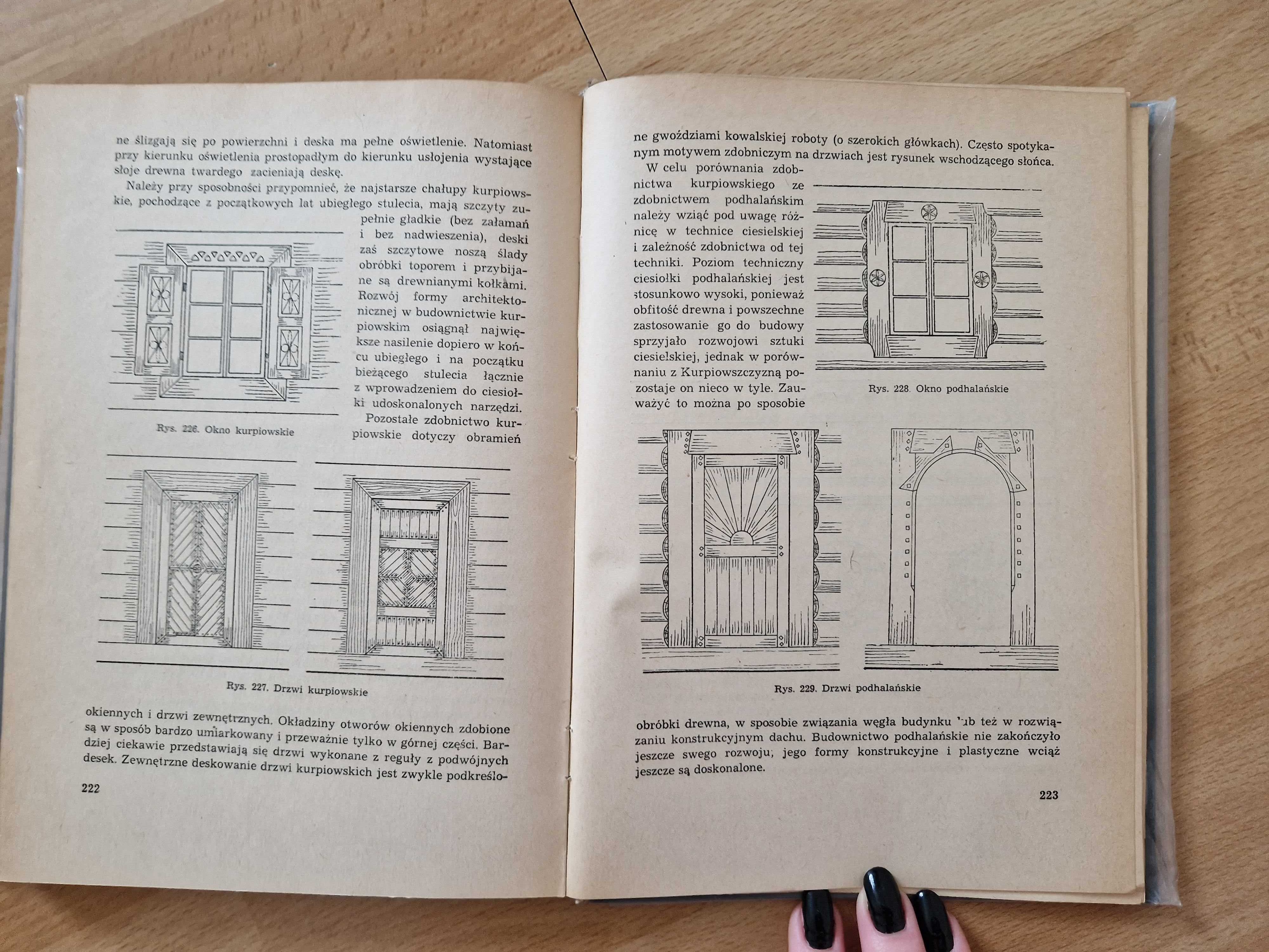 Krótki zarys historii architektury – Franciszek Piąścik, 1987