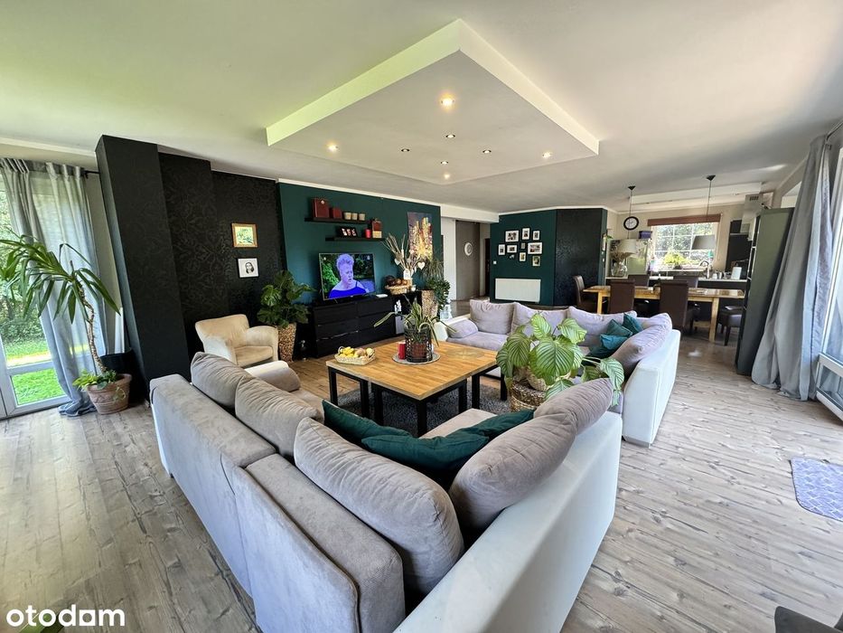 Dom 260m2 z własnym Laskiem, Oleśnica , Białe Błoto