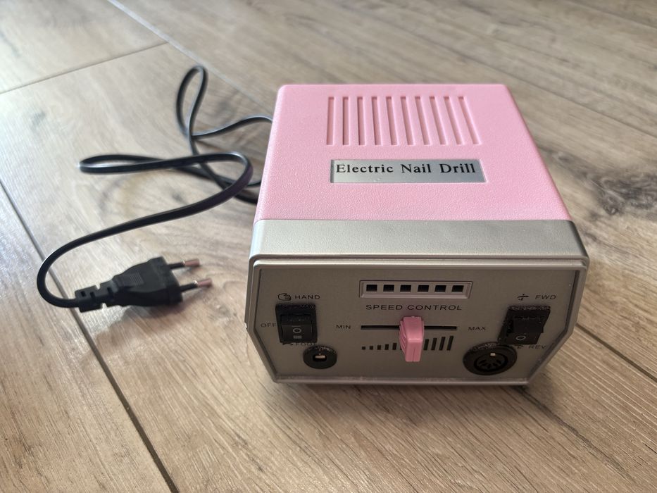 Frezarka do paznokci JD700 różowa - używana