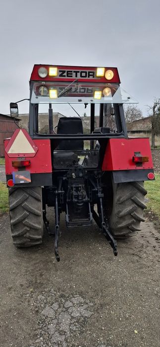 Ciągnik zetor 8045