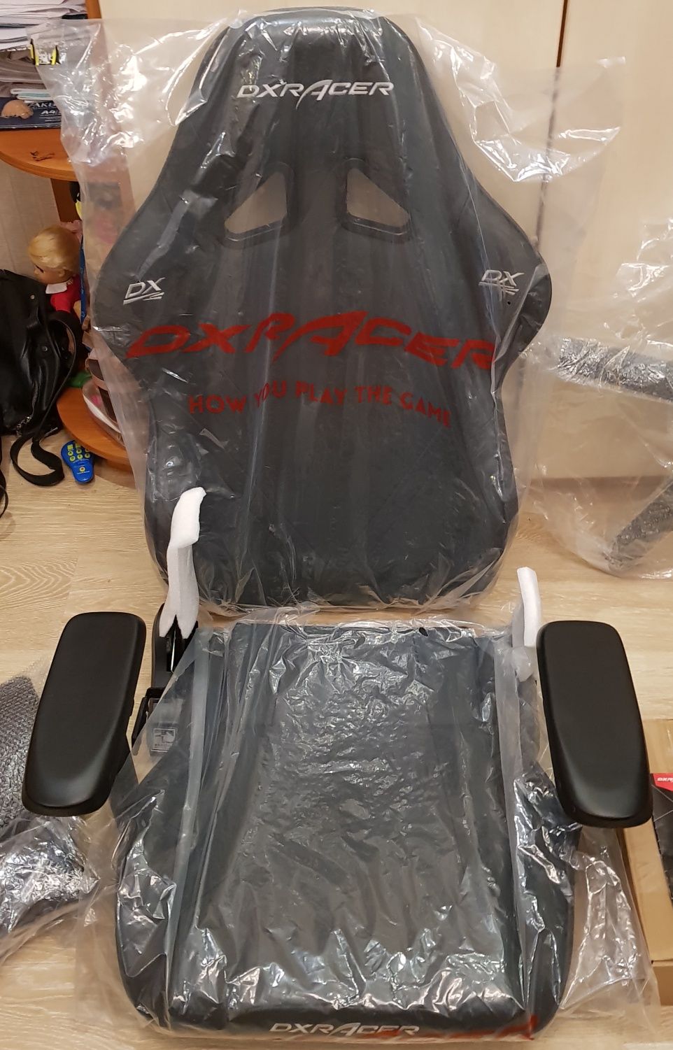 Игровое кресло DxRacer G series D8100.