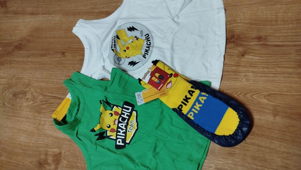 Koszulki na ramiączkach 110-116 kapcie 27-28