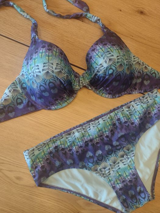 Strój kąpielowy r.44 95 C