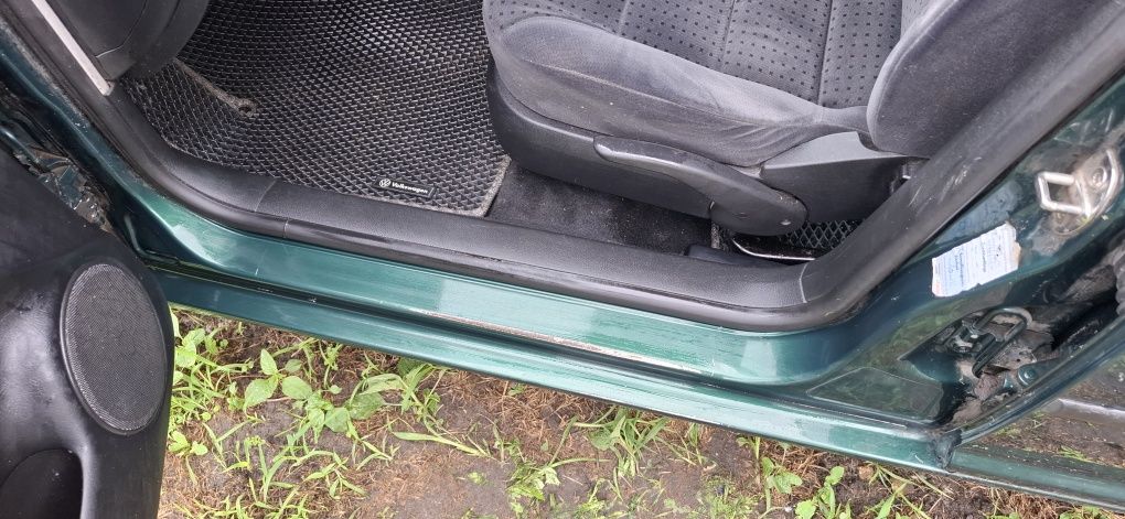 Продам Volkswagen Golf 4