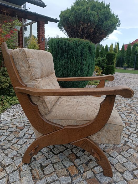 Fotele dębowe w stylu retro