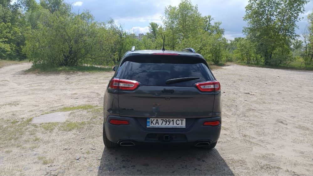Jeep Cherokee 3.2 2017