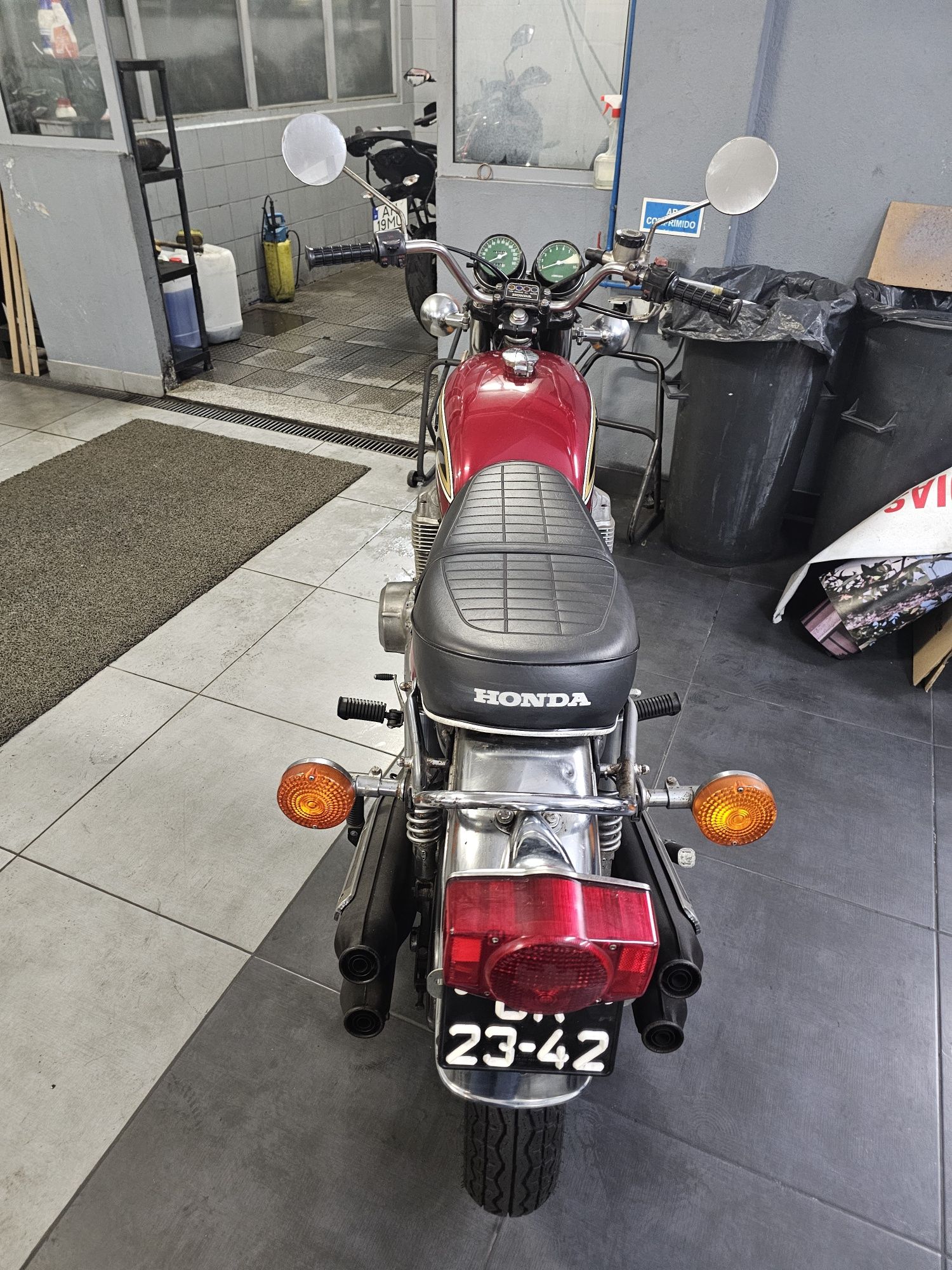 Honda 750 four de 1975