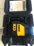 Рівень нівелір лазерний лінійний   DeWALT DW088K-XJ з Англії
