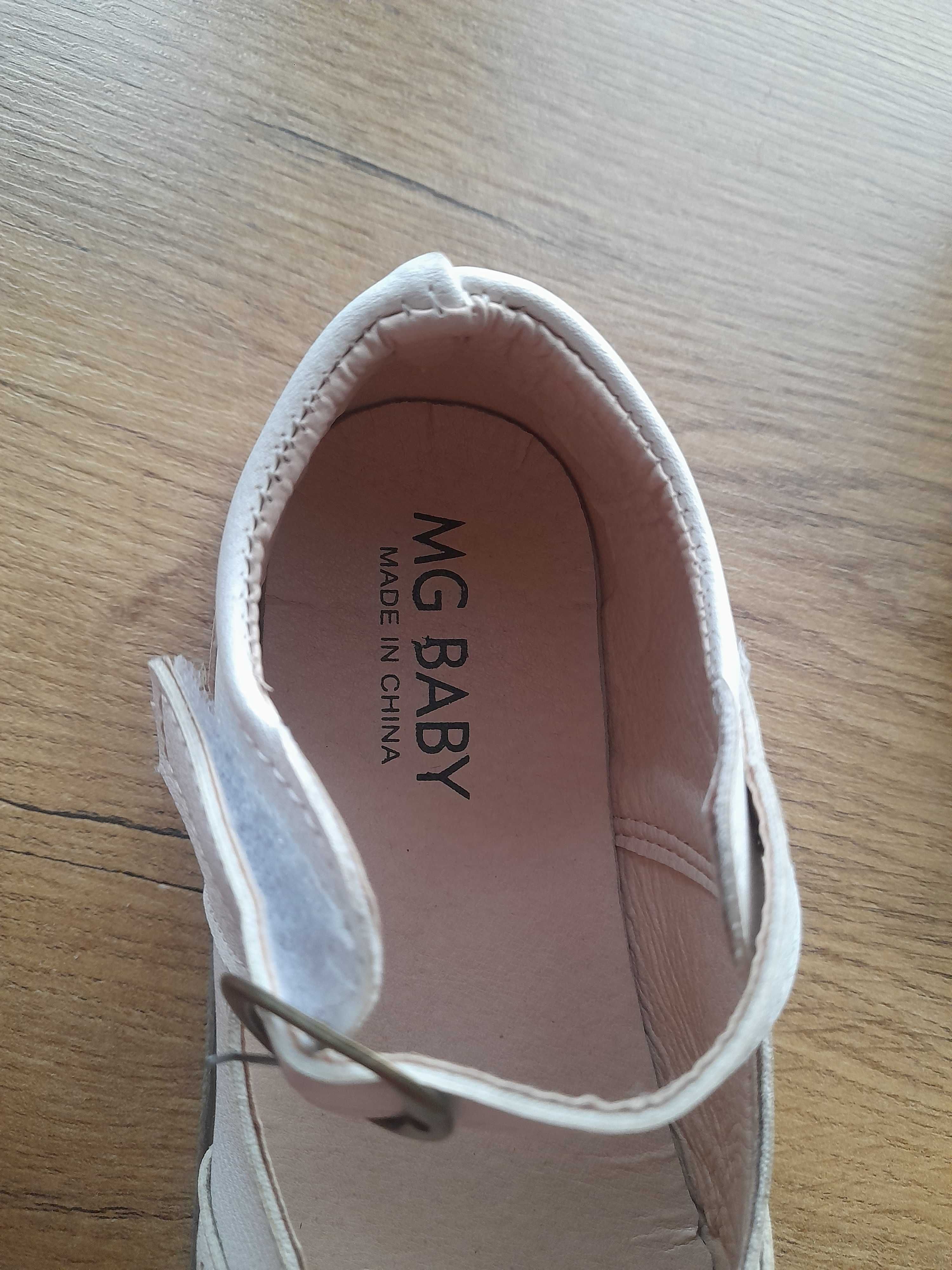Buty dla dziewczynki rozmiar 30