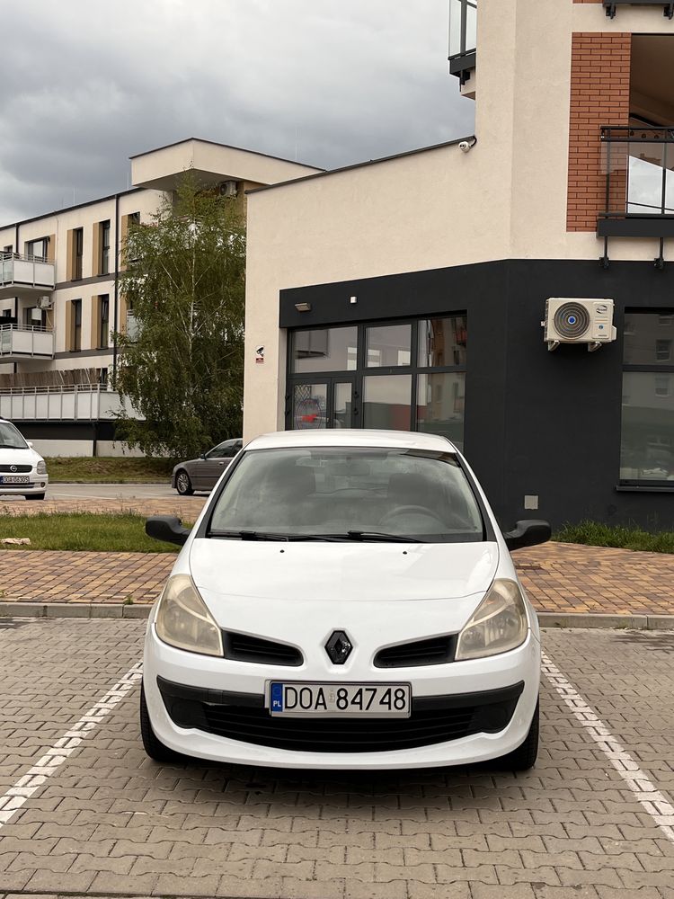 Renault Clio III 1.5 DCI, 2007 rocznik, alu felgi, 4 glośniki