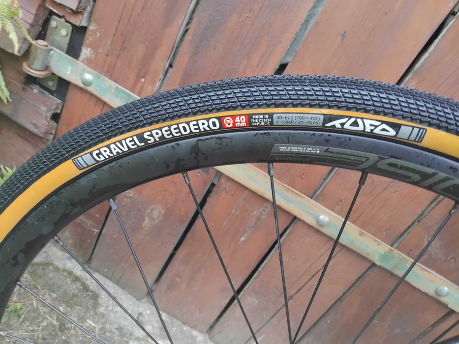 Cannondale caadx 105