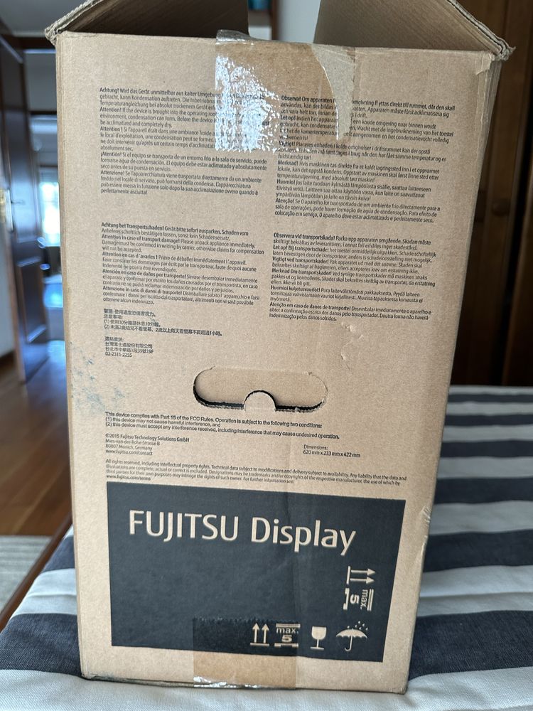 Monitor Fujitsu 24”