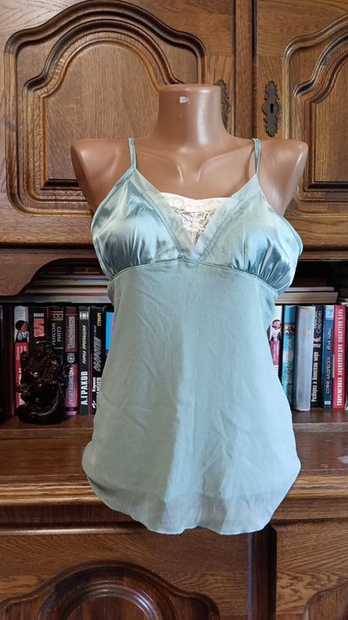 Продам майки б/у в хорошем состоянии