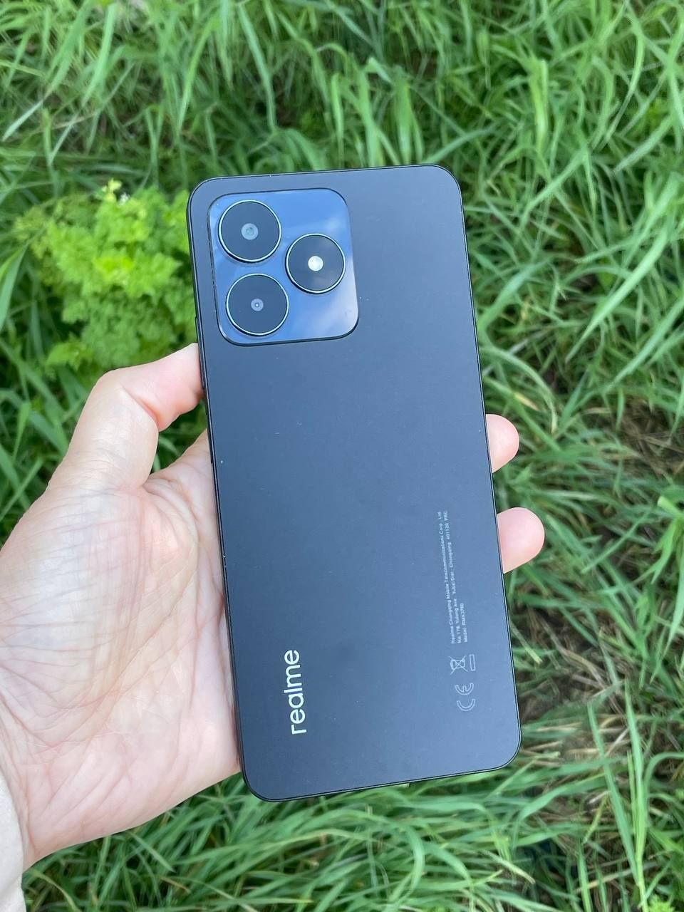 Realme c53 (4/128 1-1 14 pro max)