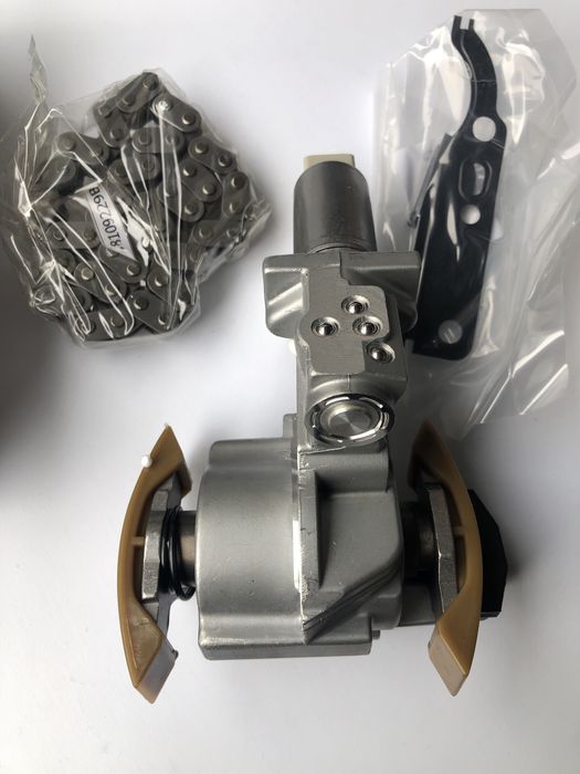 Натяжитель цепи Audi A6 1.8 VW Passat B-5 1.8T Skoda SuperB 058109088K