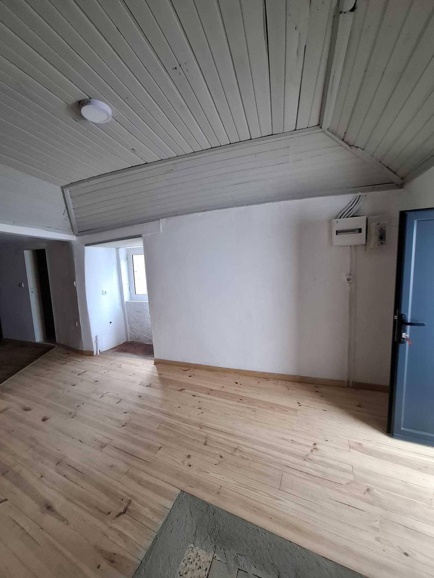 Alogo casa povoa penela penedono