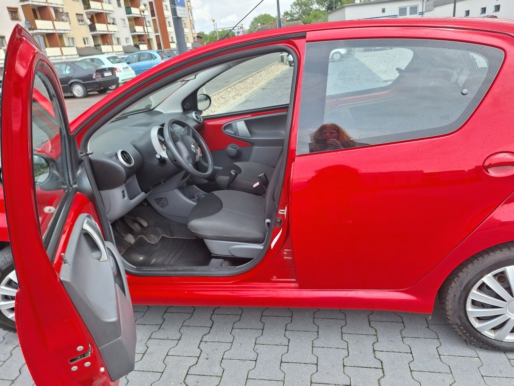 Sprzedam Toyotę Aygo