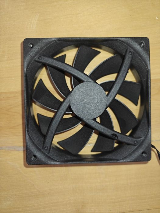 Wentylator NZXT F120Q