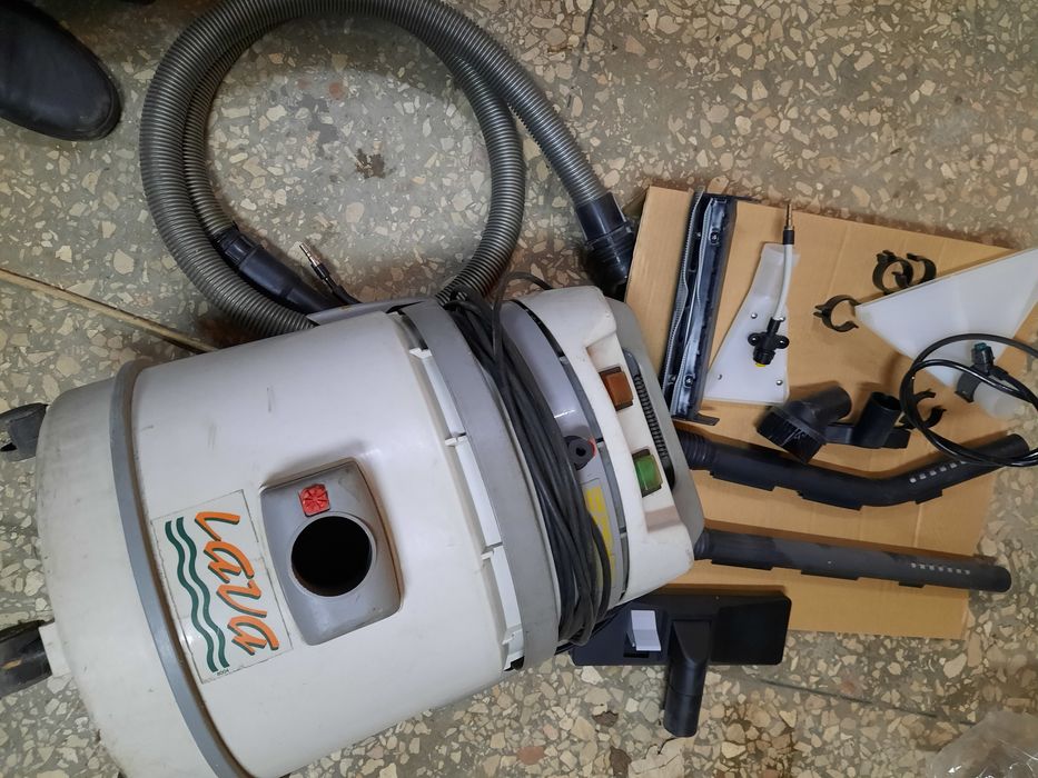 Экстратор Lava Soteco пылесос для химчистки моющий