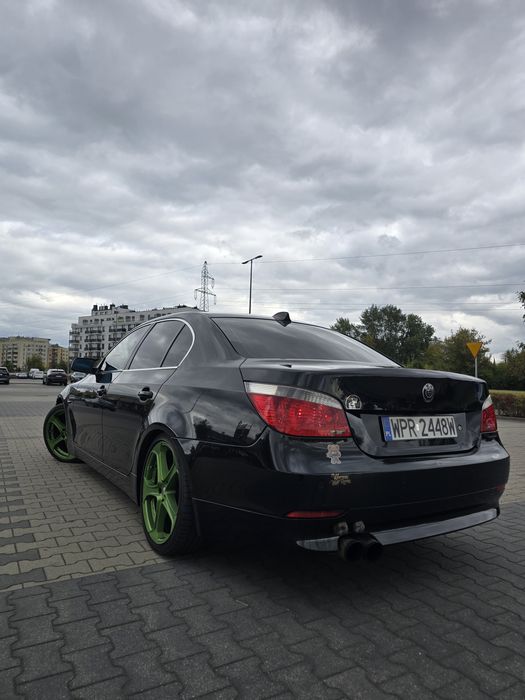 Bmw seria 5 e60 525i
